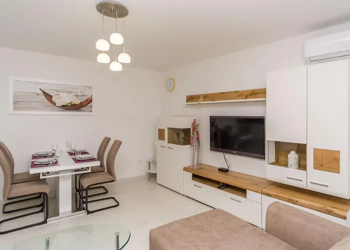 Apartmani Simi - The Sun