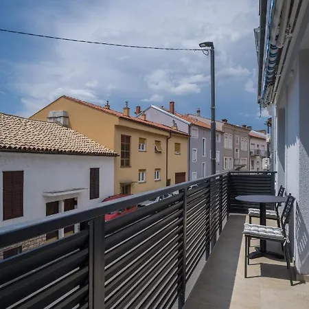 Apartmani Simi - The Sun Crikvenica Exterior photo